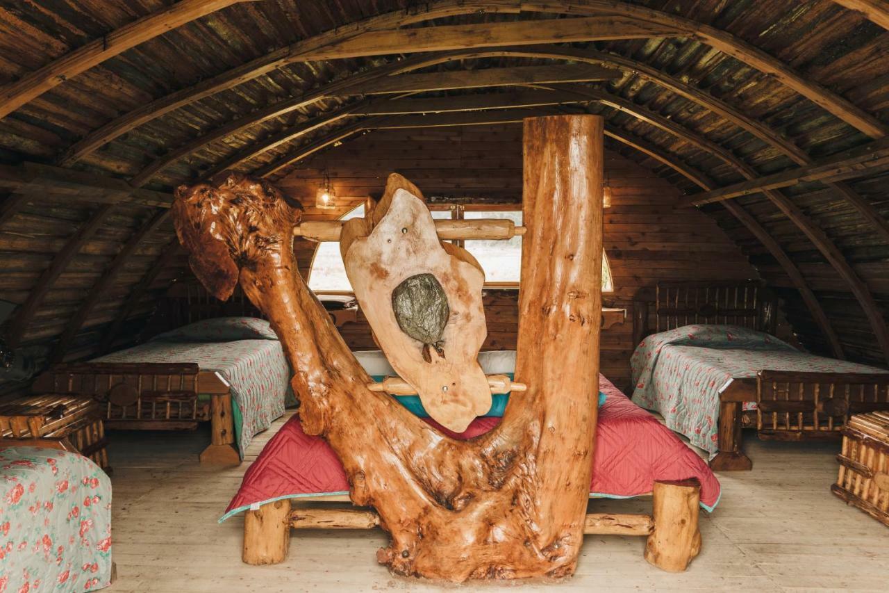 Hostal La Laguna Villamaría Esterno foto